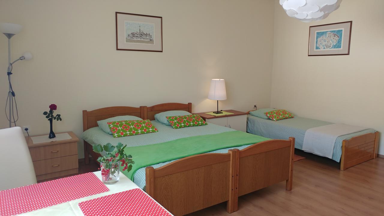 Apartment Cecilia Κοπρίβνιτσα Εξωτερικό φωτογραφία