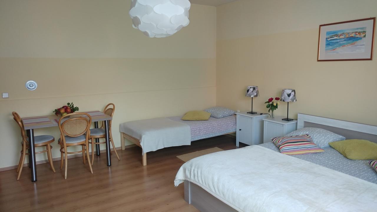 Apartment Cecilia Κοπρίβνιτσα Εξωτερικό φωτογραφία